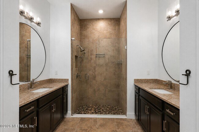 Building Photo - 19 Bolsana Ct