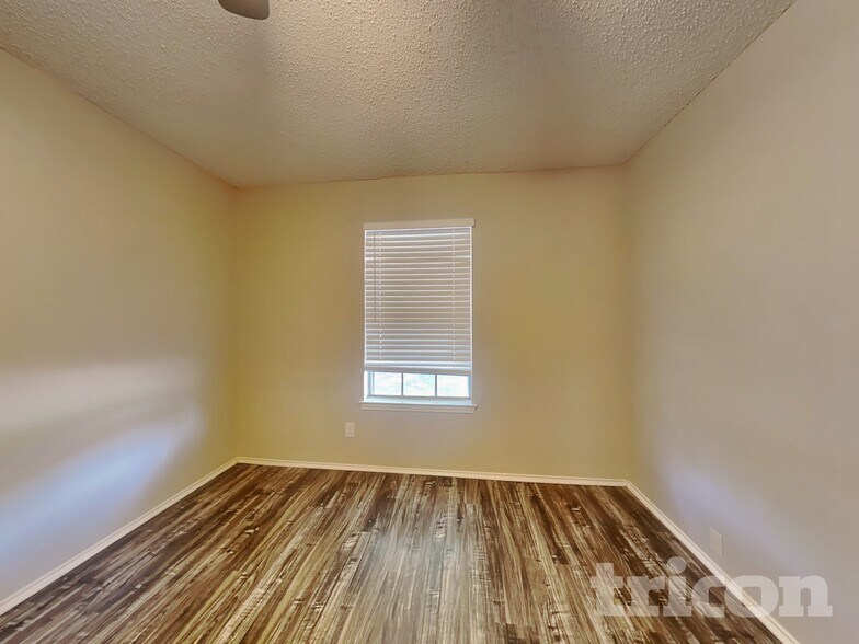 Building Photo - 4115 Cypress Springs Dr