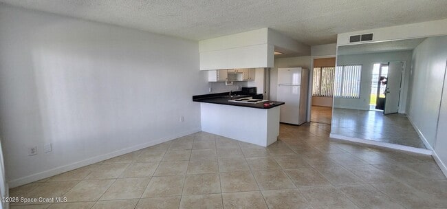 Building Photo - 3100 S Atlantic Ave