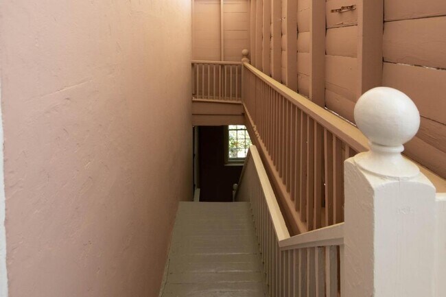 Building Photo - 109 Church Street #3