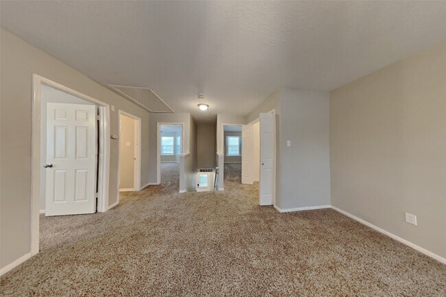 Building Photo - 22523 Willhanna Dr