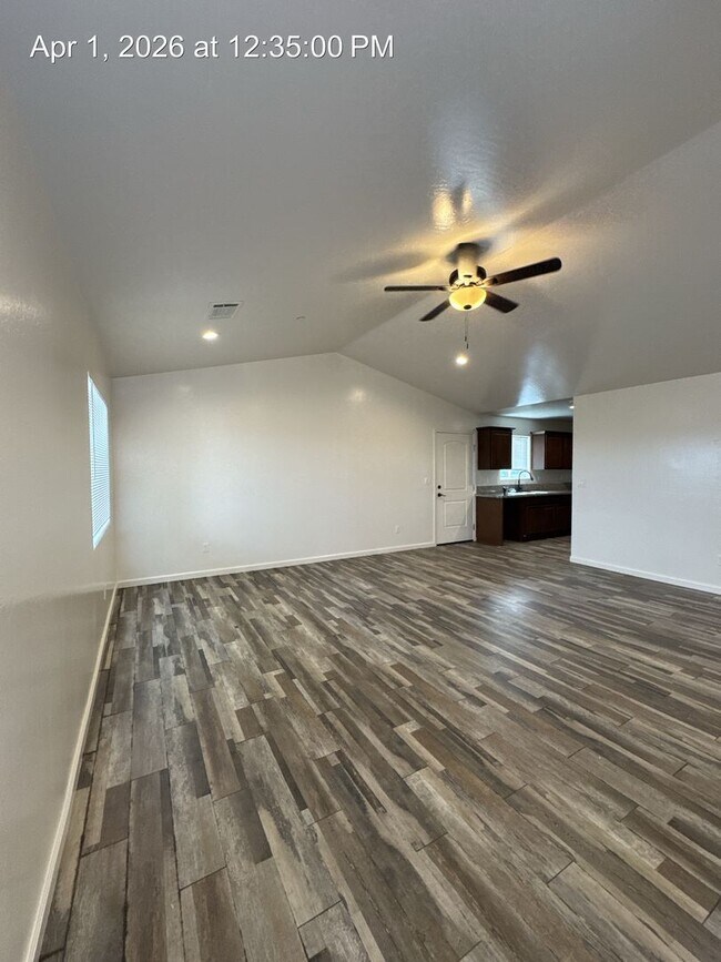 Building Photo - Charming 4 Bedroom House For Rent!!