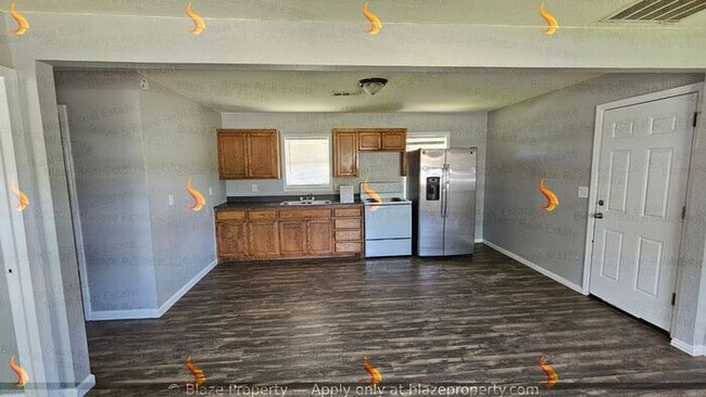 Building Photo - Affordable 3 Bedroom Rental Near School an...