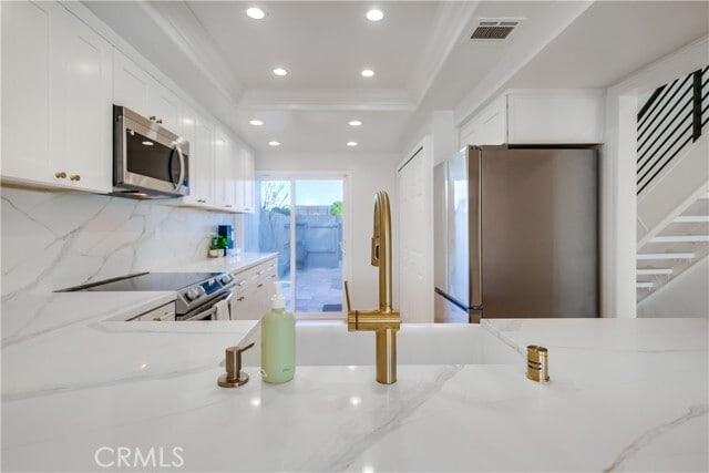 Building Photo - 16117 St Croix Cir