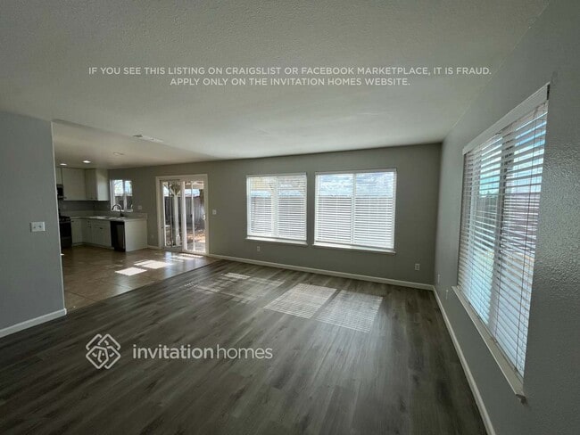 Building Photo - 1566 Maryclair Dr