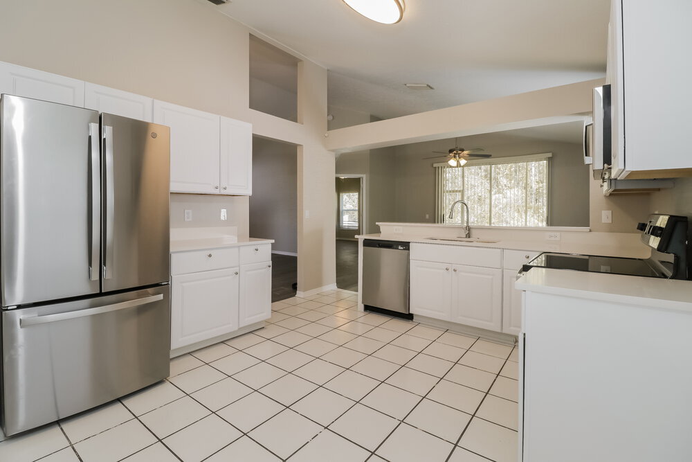 Building Photo - 29429 Birds Eye Dr