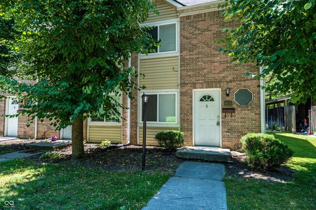 Building Photo - 1315 S Senate Ave