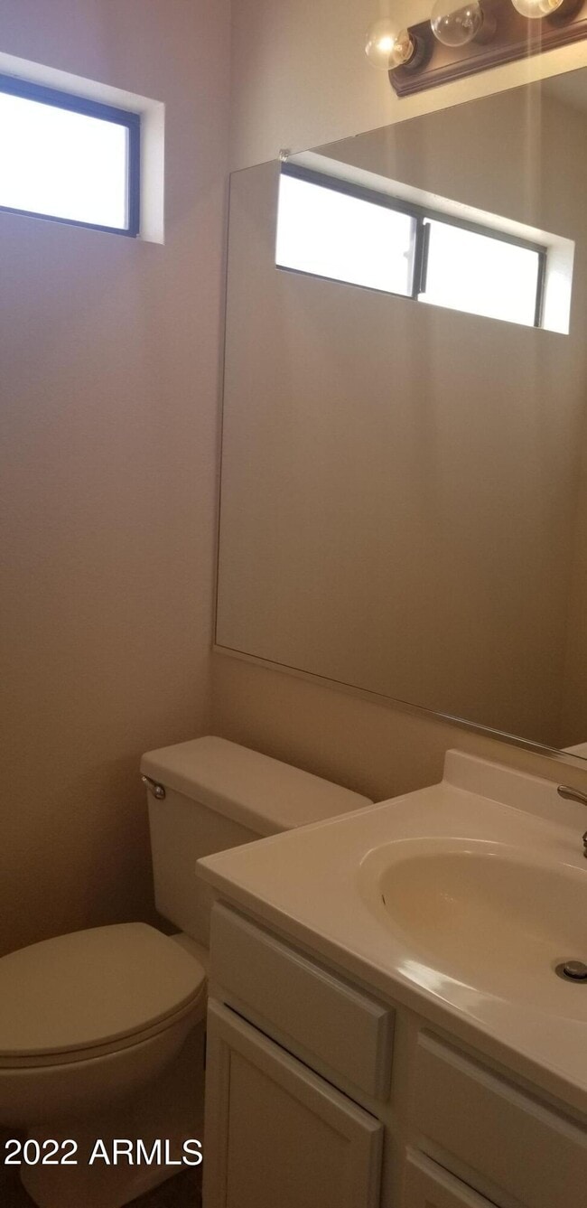 Building Photo - 13812 S 36th Way