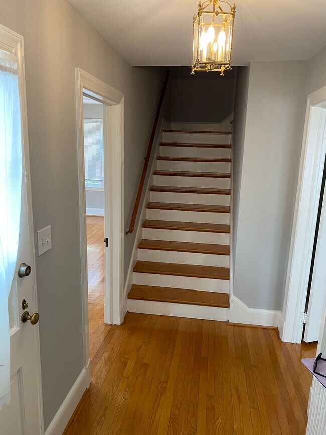 Building Photo - Charming 1935 Historic Home with Modern Upgrades – 3 Bed, 1.5 Bath – Downtown Aberdeen, MD