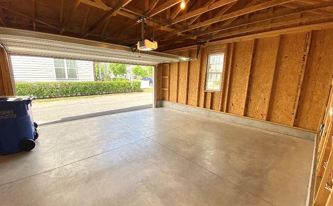Building Photo - Outstanding Single Family Home in the awar...