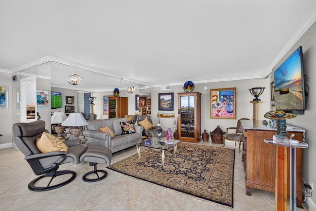 Building Photo - 5280 N Ocean Dr