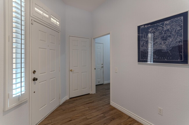 Building Photo - 44357 Royal Lytham Dr