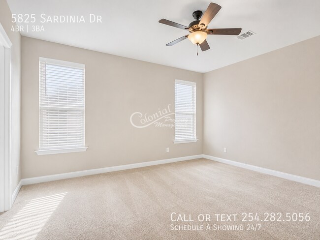 Building Photo - 5825 Sardinia Dr
