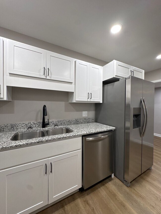 Building Photo - Crossbow Condo