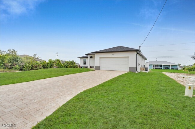 Building Photo - 2836 NW 5th Terrace