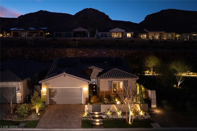 Building Photo - 33 Desert Juniper Ln