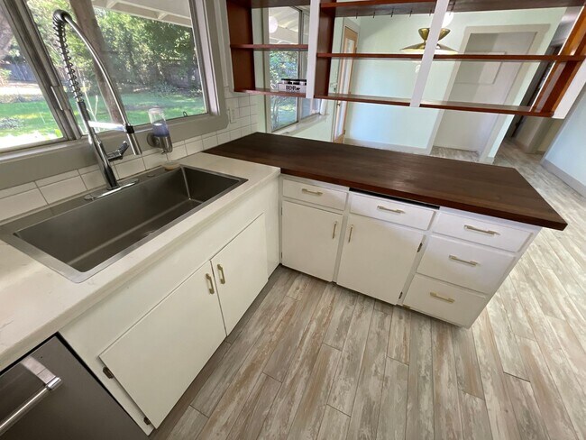 Building Photo - Beautiful Unfurnished South Maui Home Available 2/1/2024