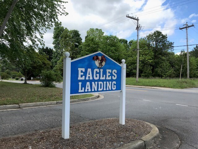 Building Photo - 2 Bedroom Condo in Eagles Landing!