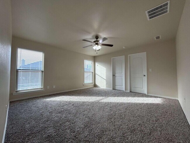 Building Photo - 13814 Uvalde Ave