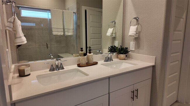 Building Photo - 16993 Juniper Blossom Bnd