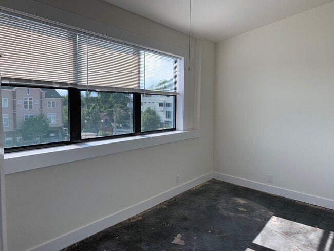 Building Photo - 1518 Washington Ave