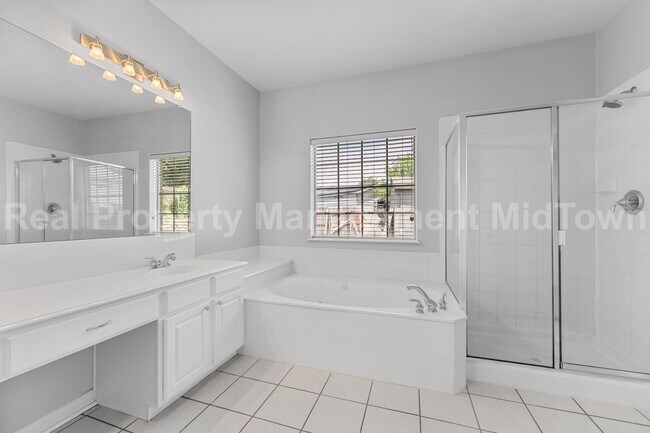 Building Photo - 343 Mesquite Hill Dr