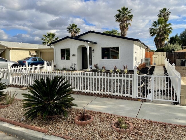 Building Photo - 1887 Cll Amargosa