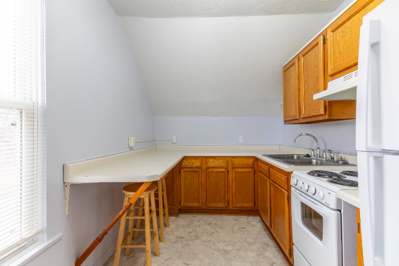 Building Photo - 6602 Ballard Ave