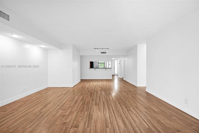 Building Photo - 3150 NW 42nd Ave