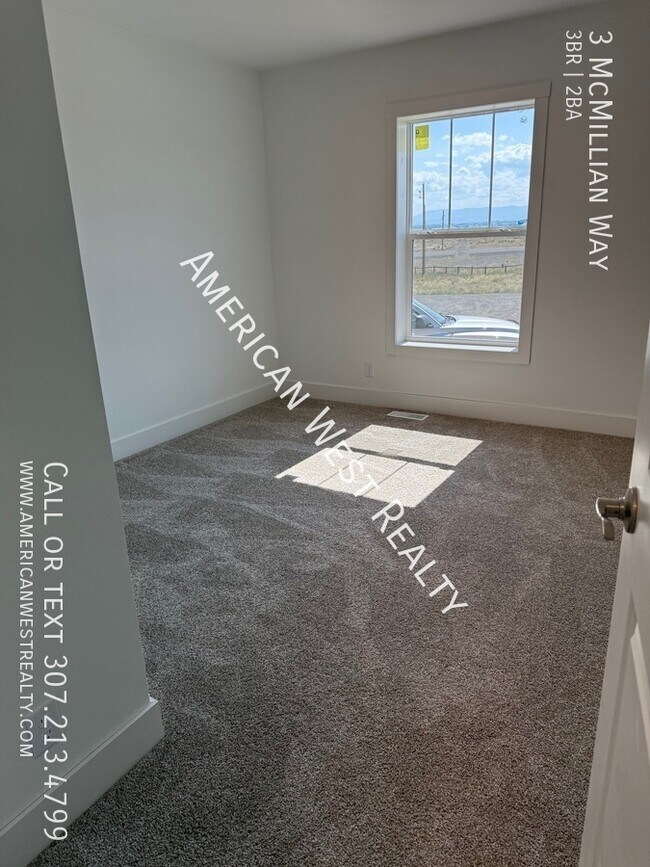 Building Photo - 3 McMillian Way