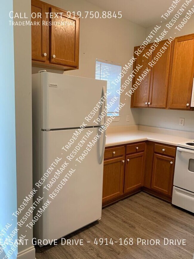 Building Photo - 4900 Pleasant Grove Dr