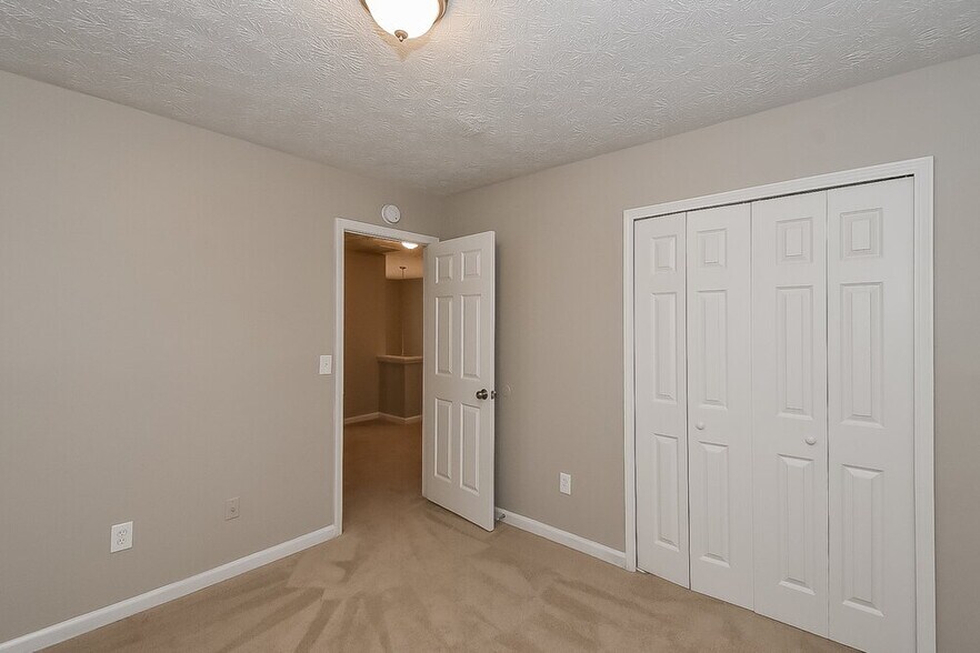 Building Photo - 4212 Arrowhead Pointe
