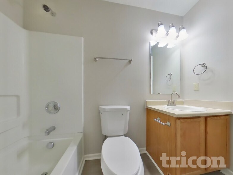 Building Photo - 9986 Split Rock Way