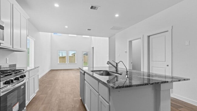 Building Photo - 3719 Zoeys Wy