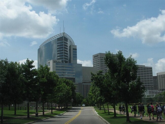 Building Photo - 4008 Tennyson St