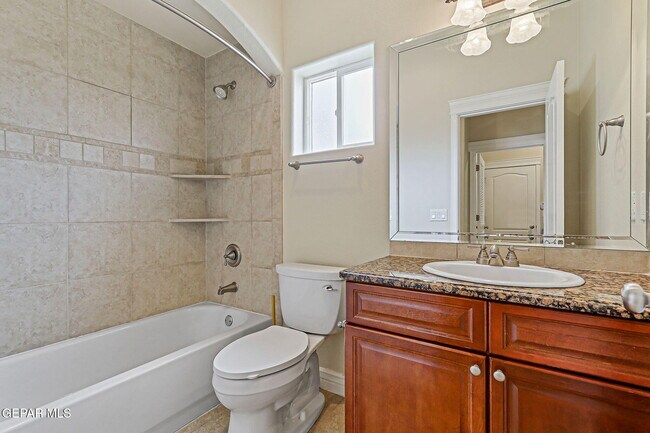 Building Photo - 6285 Wildwood Ct