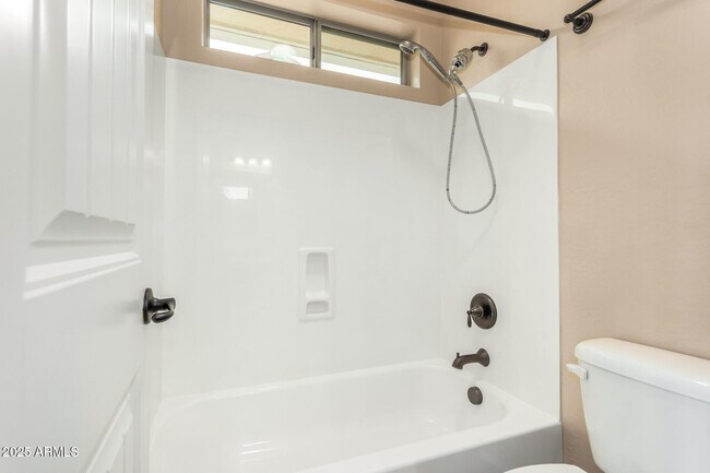 Building Photo - 3540 E Mesquite St