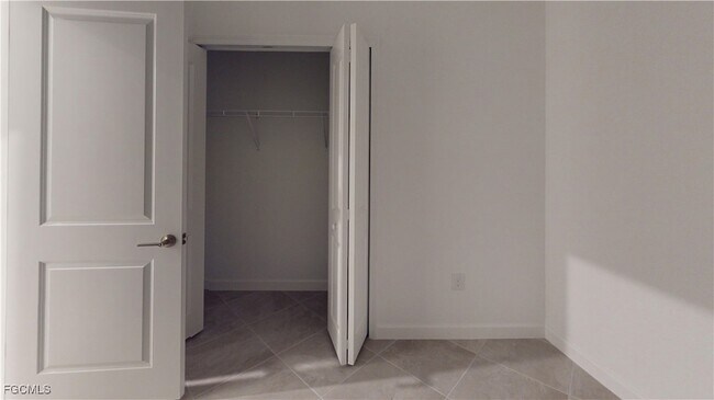 Building Photo - 20423 Copperhead Dr