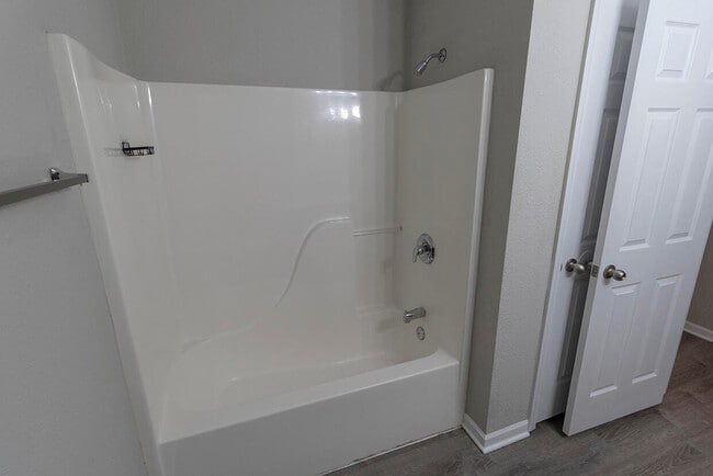 Building Photo - 3910 Snowy Owl Dr