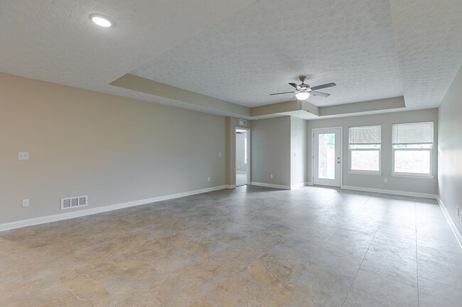 Building Photo - 307 Breckinridge Cir