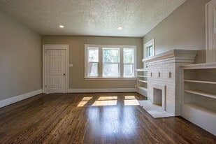 Building Photo - 110 N 38th St