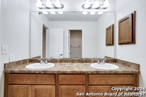 Building Photo - 7323 Snowden Rd