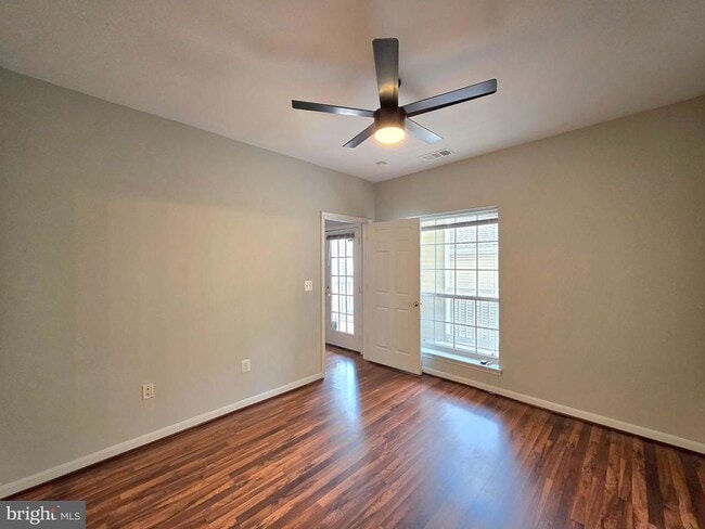 Building Photo - 4560 Strutfield Ln