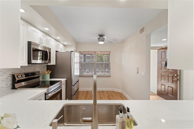 Building Photo - 1501 SW 131st Way