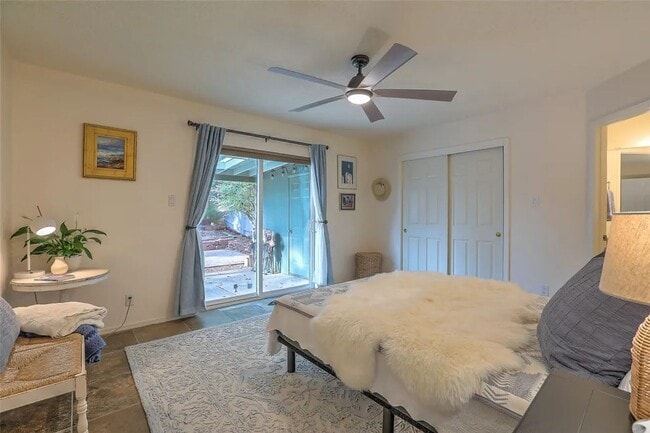 Building Photo - Midtown Santa Fe 3 Bed, 2 Bath, 2 Car Garage and EV Charger
