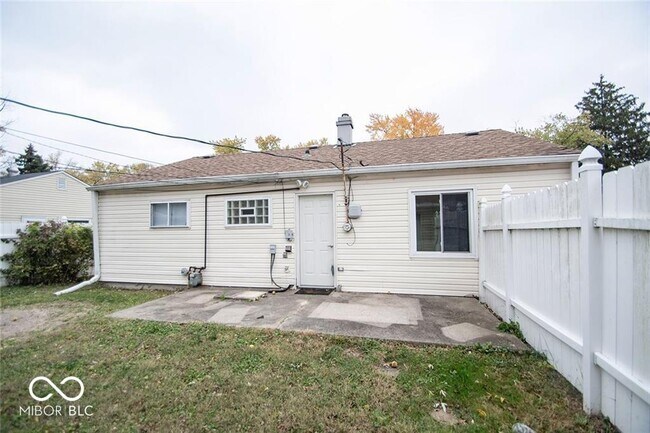 Building Photo - 4610 Karen Dr
