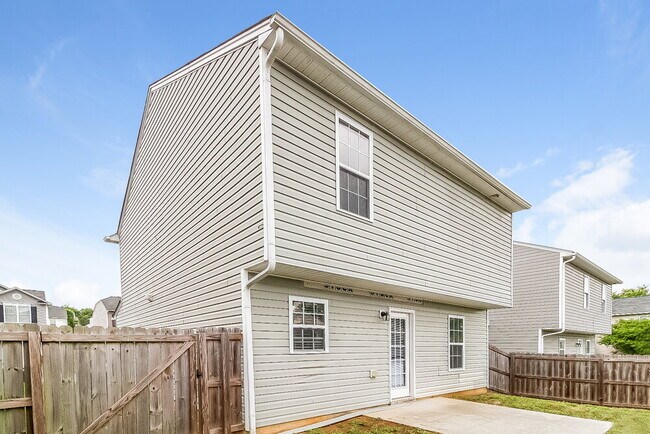 Building Photo - 1434 Hammermill Ln