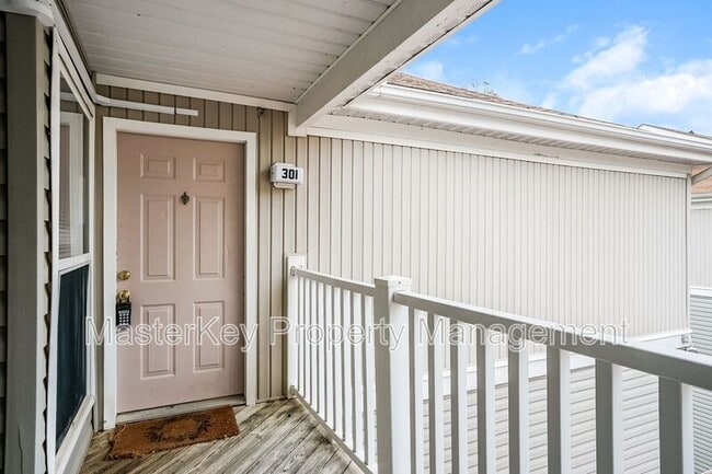 Building Photo - 1351-301 Crab Orchard Dr