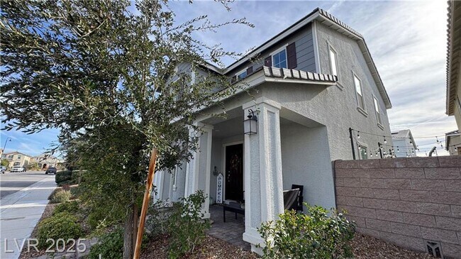 Building Photo - 2 Story 3 bedrooms 3 full baths Inspirada Henderson