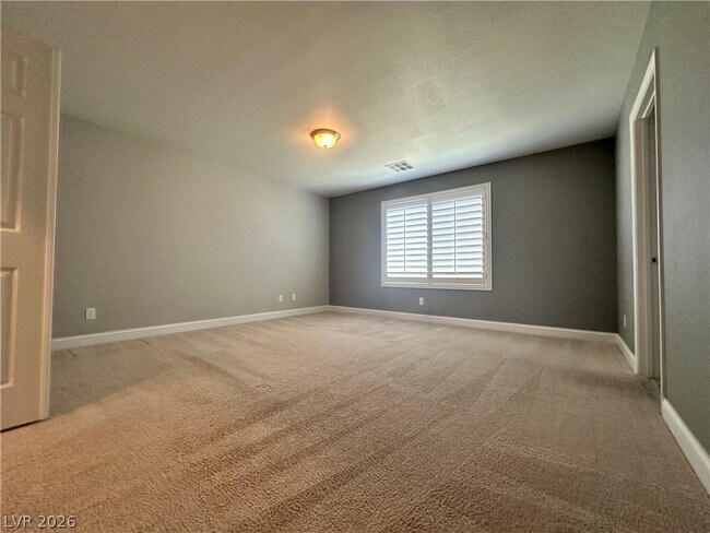 Building Photo - 5937 Gordon Creek Ave